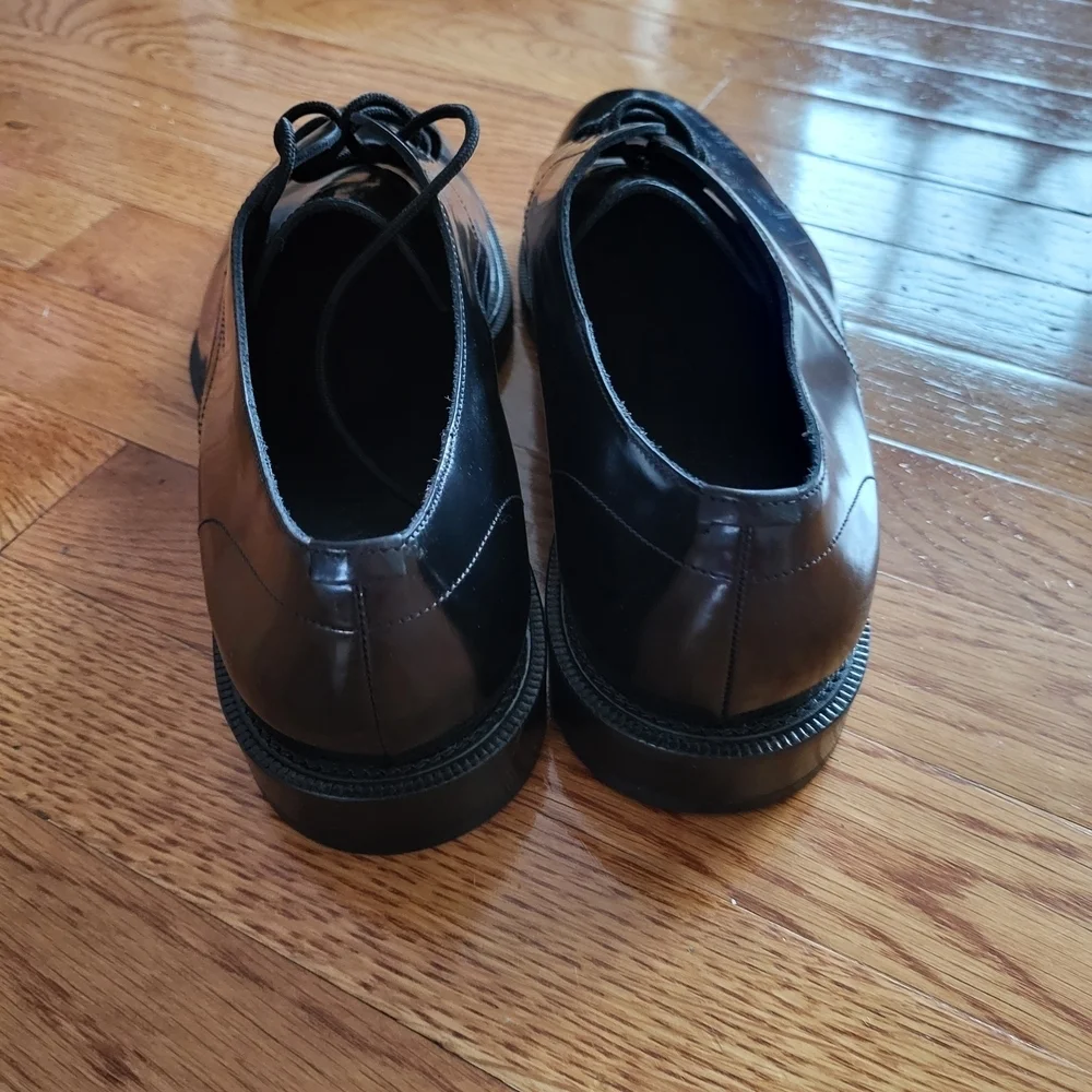 Burberry Glossy Black Leather Derbys